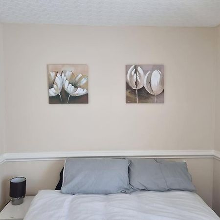 بريرلي هيل Cheerful 3-Bedroom House المظهر الخارجي الصورة