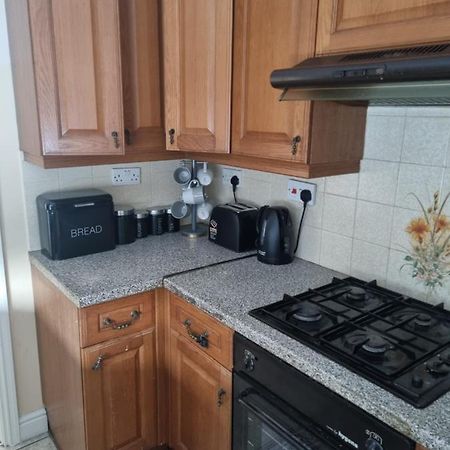 بريرلي هيل Cheerful 3-Bedroom House المظهر الخارجي الصورة